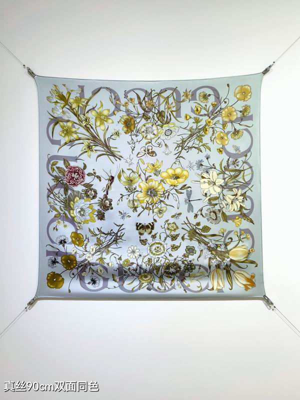 Gucci silk scarf 90X90cm E53 (8)