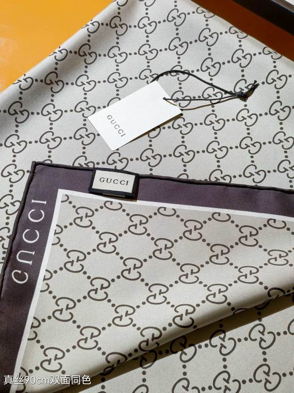 Gucci slik scarf 90X90cm E24 (14)