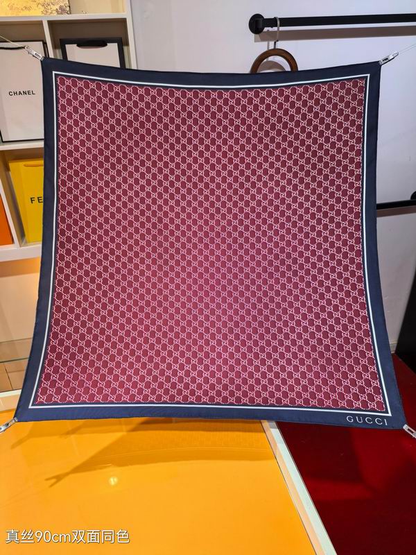 Gucci slik scarf 90X90cm E24 (8)