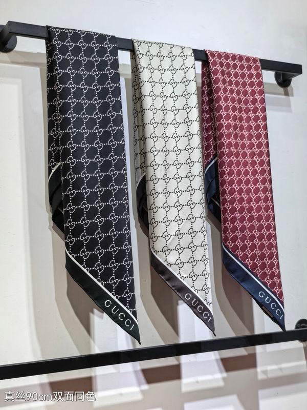 Gucci slik scarf 90X90cm E24 (9)