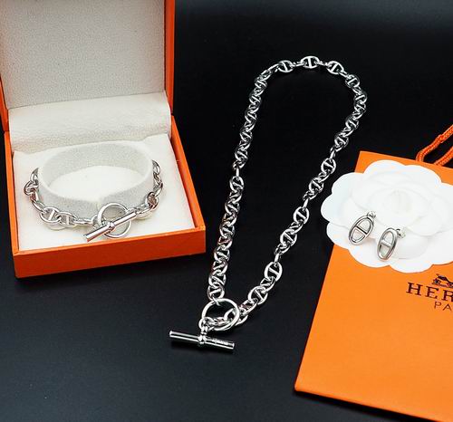 Hermes Suits 12lyh05 (1)