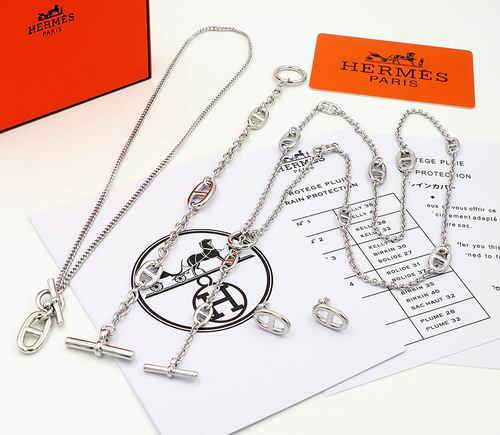 Hermes Suits 12lyh05 (5)