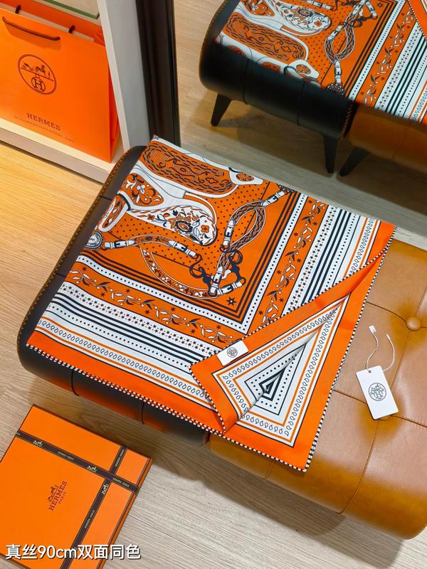 Hermes silk Scarf 90X90cm E04 (34)
