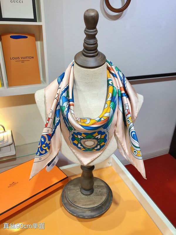 Hermes silk Scarf 90X90cm E40 (1)