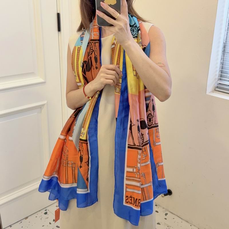 Hermes silk scarf 90-180cm E27 (12)
