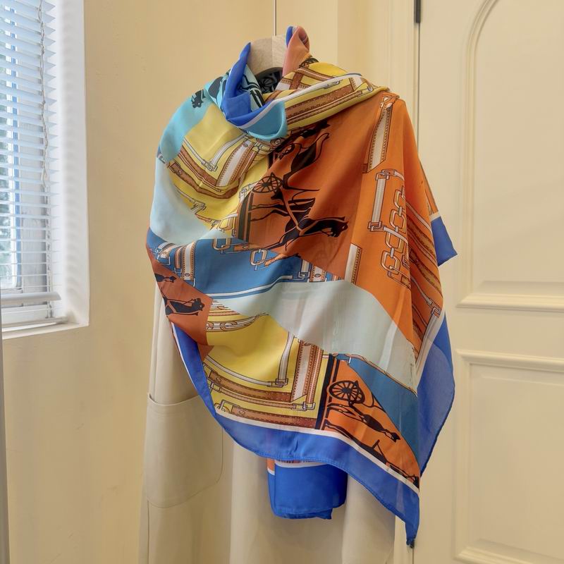 Hermes silk scarf 90-180cm E27 (7)