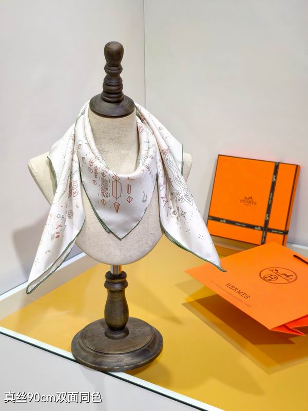 Hermes silk scarf 90X90cm E01 (12)