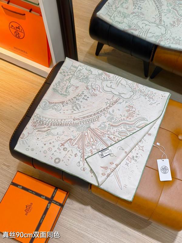Hermes silk scarf 90X90cm E01 (17)