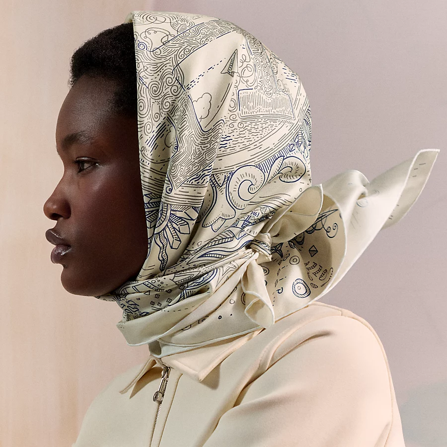 Hermes silk scarf 90X90cm E01 (9)