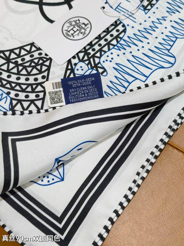 Hermes silk scarf 90X90cm E02 (29)