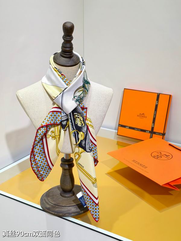 Hermes silk scarf 90X90cm E04 (11)