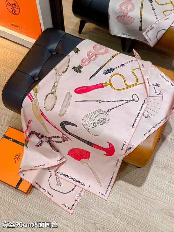 Hermes silk scarf 90X90cm E05 (16)