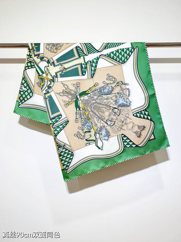 Hermes silk scarf 90X90cm E05 (3)