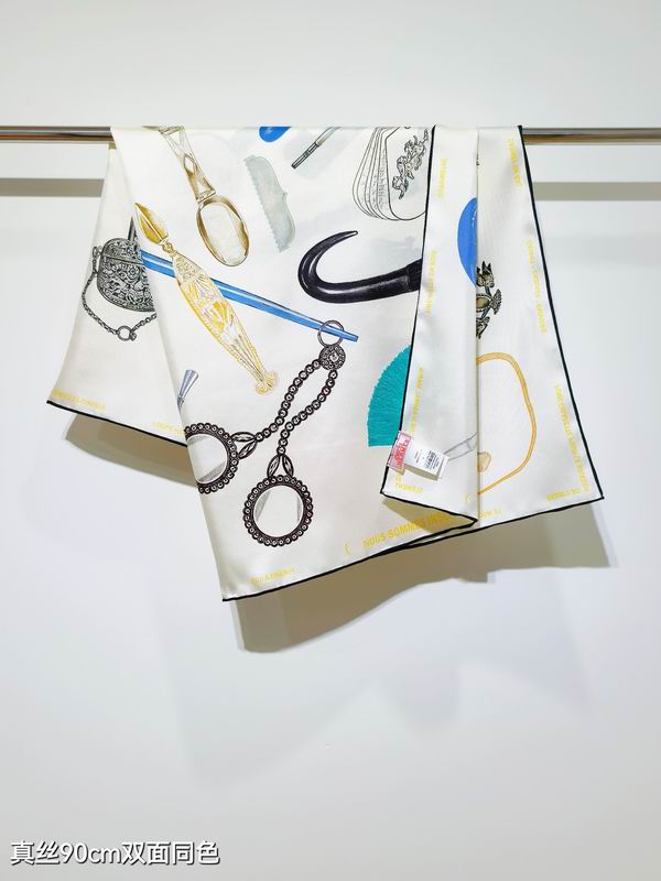 Hermes silk scarf 90X90cm E05 (33)