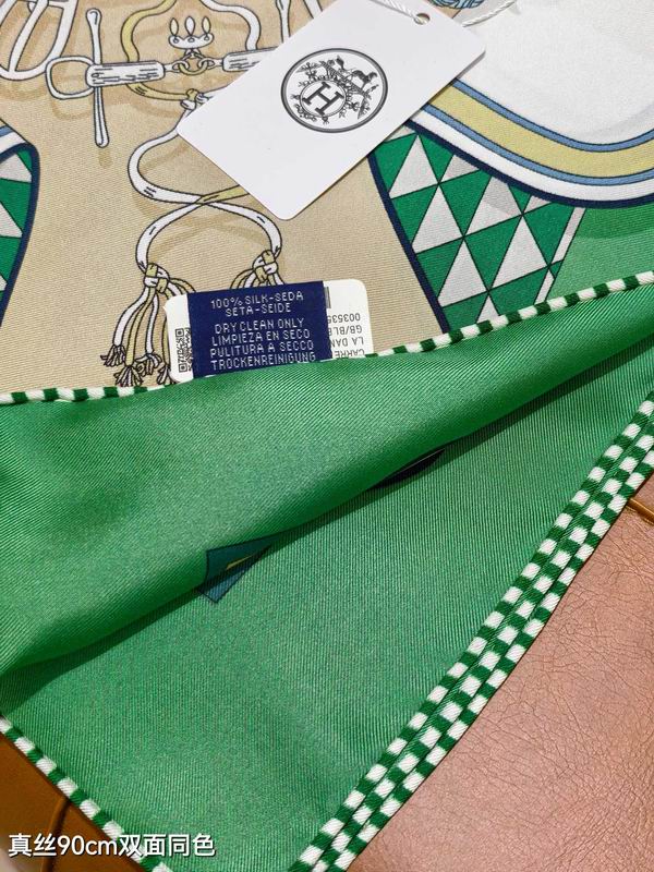 Hermes silk scarf 90X90cm E05 (4)