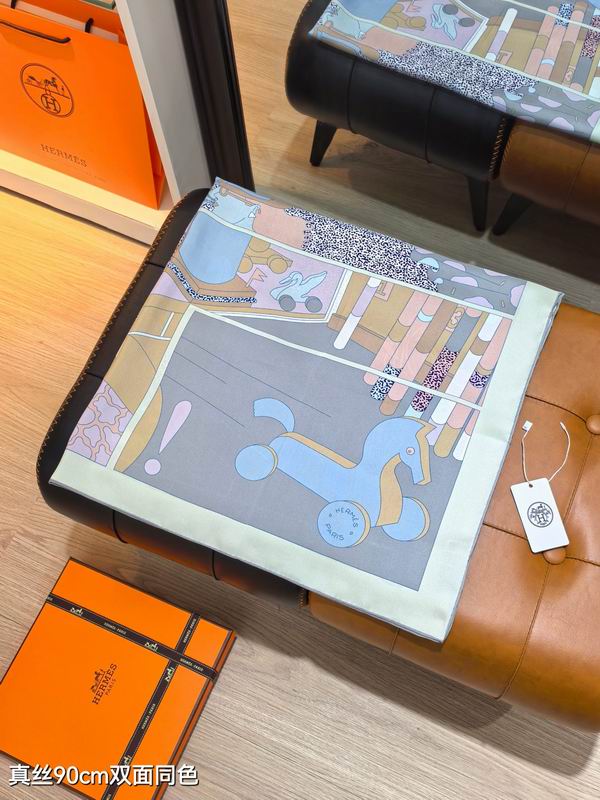 Hermes silk scarf 90X90cm E06 (8)