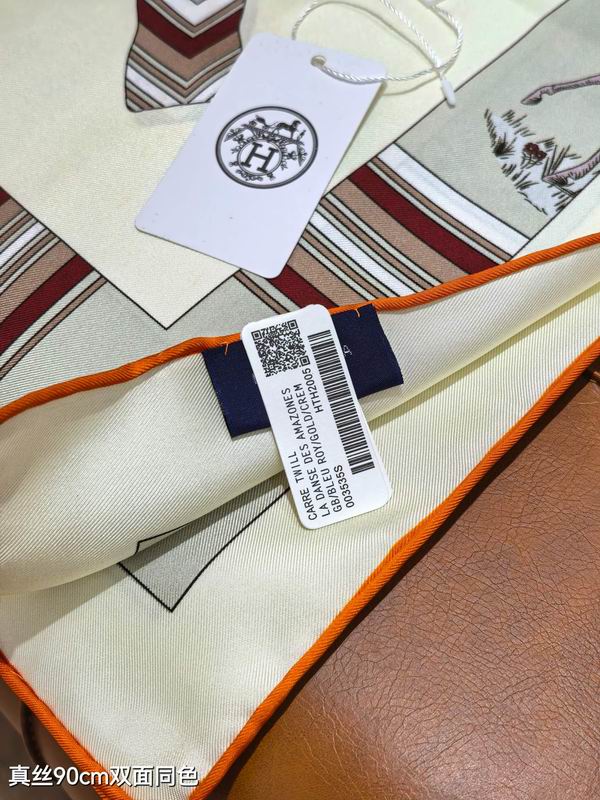 Hermes silk scarf 90X90cm E18 (25)