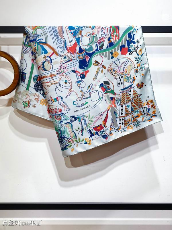 Hermes silk scarf 90X90cm E24 (2)