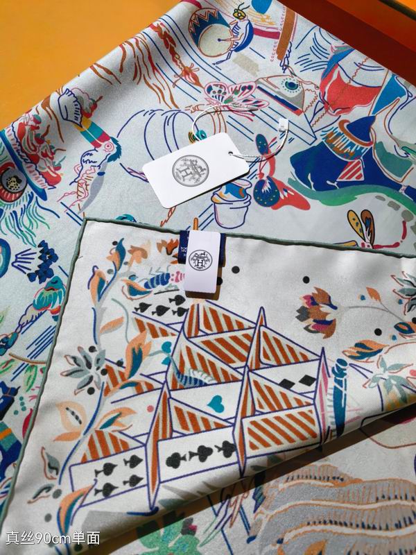 Hermes silk scarf 90X90cm E24 (3)