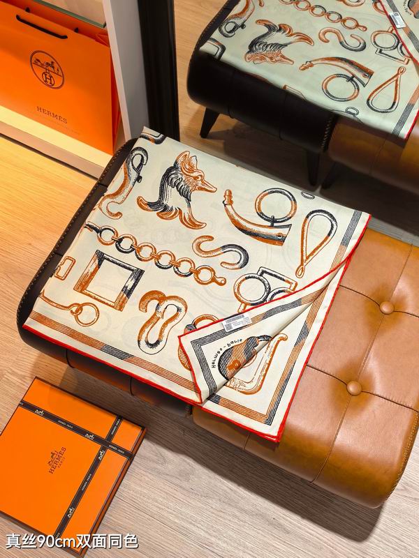 Hermes silk scarf 90X90cm E41 (16)