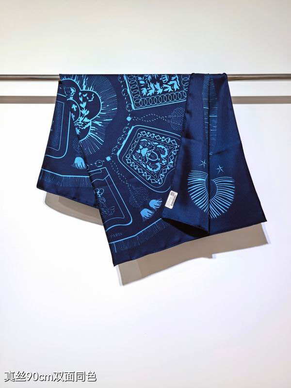 Hermes silk scarf 90X90cm E44 (27)