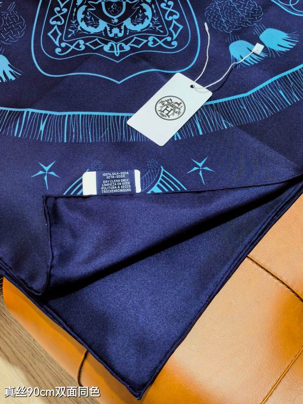 Hermes silk scarf 90X90cm E44 (28)