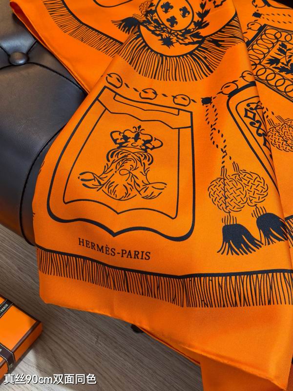 Hermes silk scarf 90X90cm E44 (5)