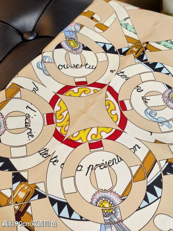 Hermes silk scarf 90X90cm E47 (15)
