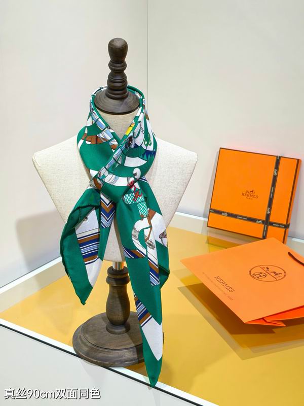 Hermes silk scarf 90X90cm E47 (2)