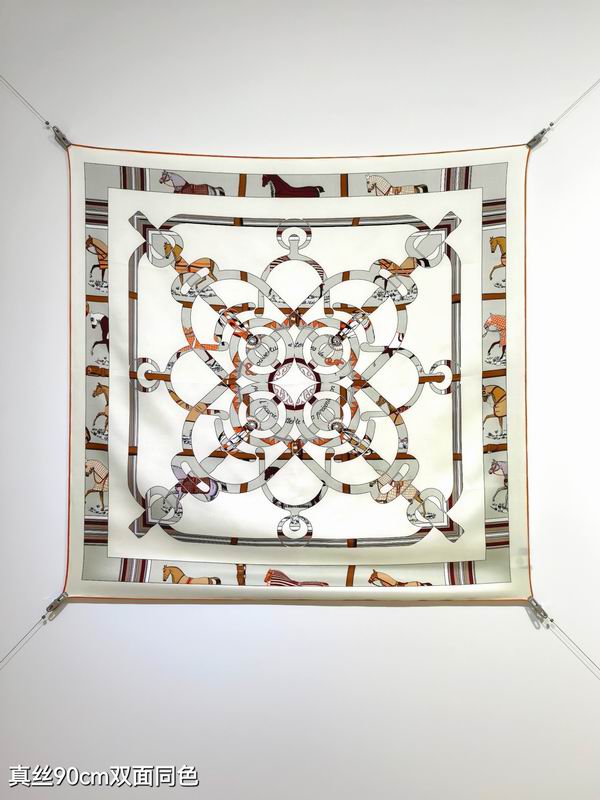 Hermes silk scarf 90X90cm E47 (28)