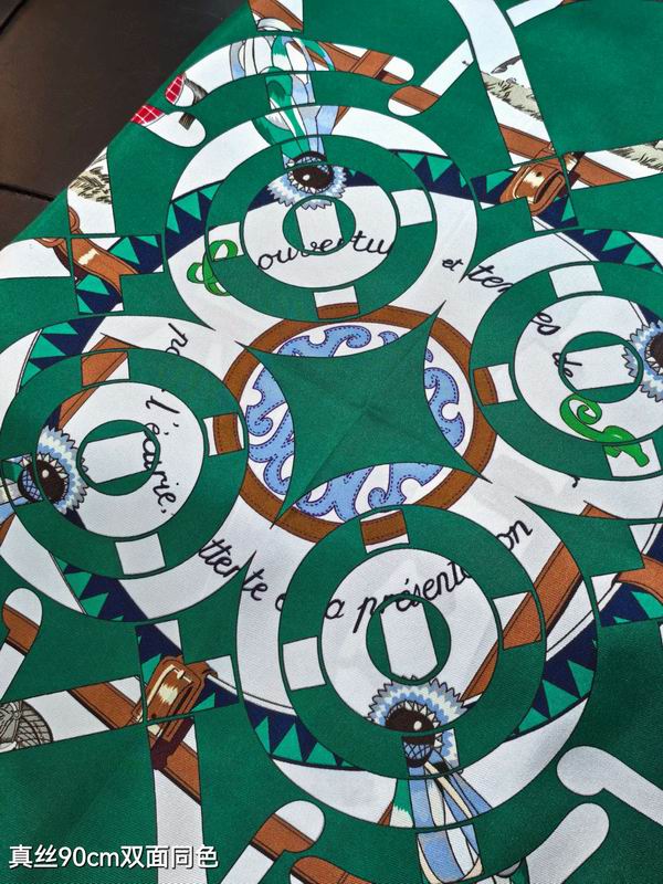 Hermes silk scarf 90X90cm E47 (6)