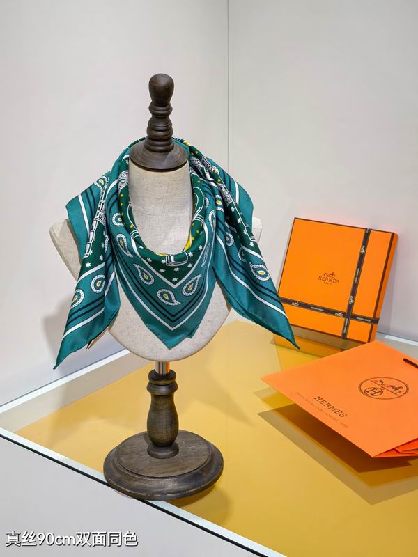 Hermes silk scarf 90X90cm E48 (21)