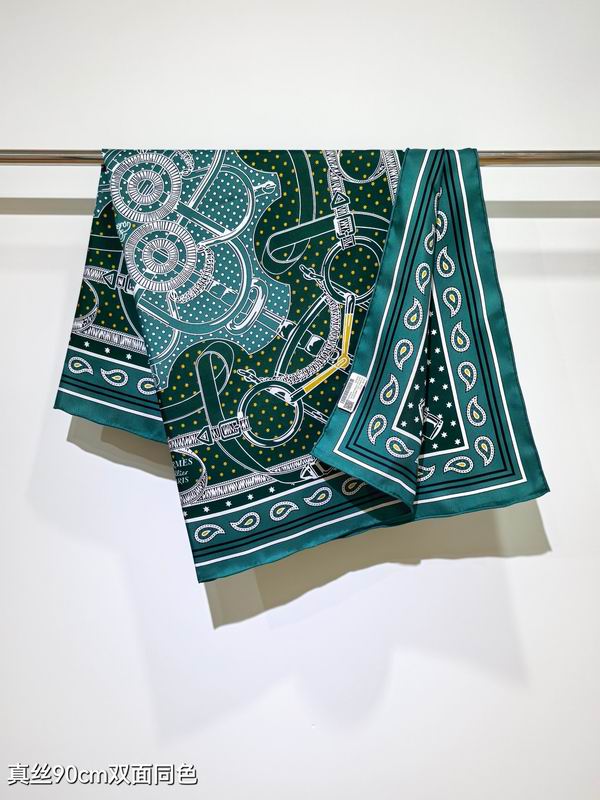 Hermes silk scarf 90X90cm E48 (22)