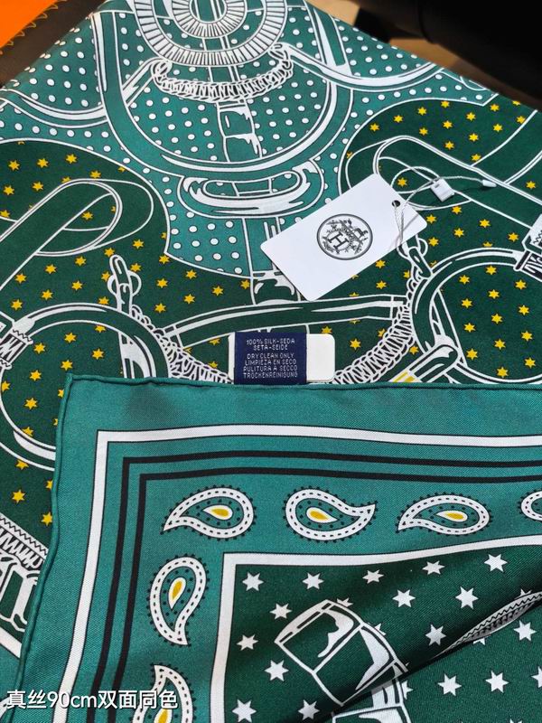 Hermes silk scarf 90X90cm E48 (24)