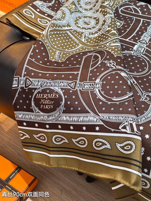 Hermes silk scarf 90X90cm E48 (4)