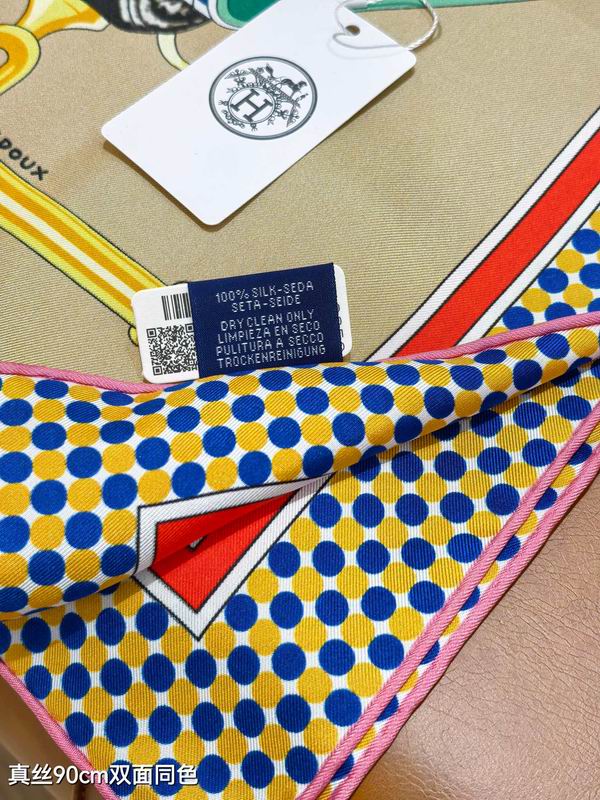 Hermes silk scarf 90X90cm E61 (23)