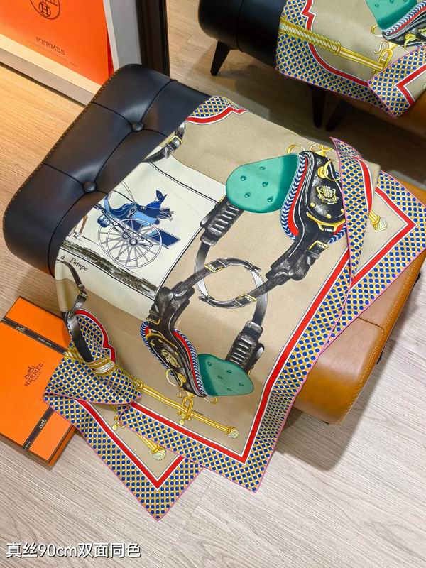 Hermes silk scarf 90X90cm E61 (25)