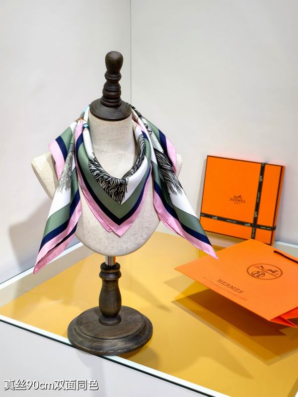 Hermes silk scarf 90X90cm E68 (38)