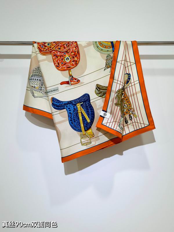 Hermes silk scarf 90X90cm E70 (38)