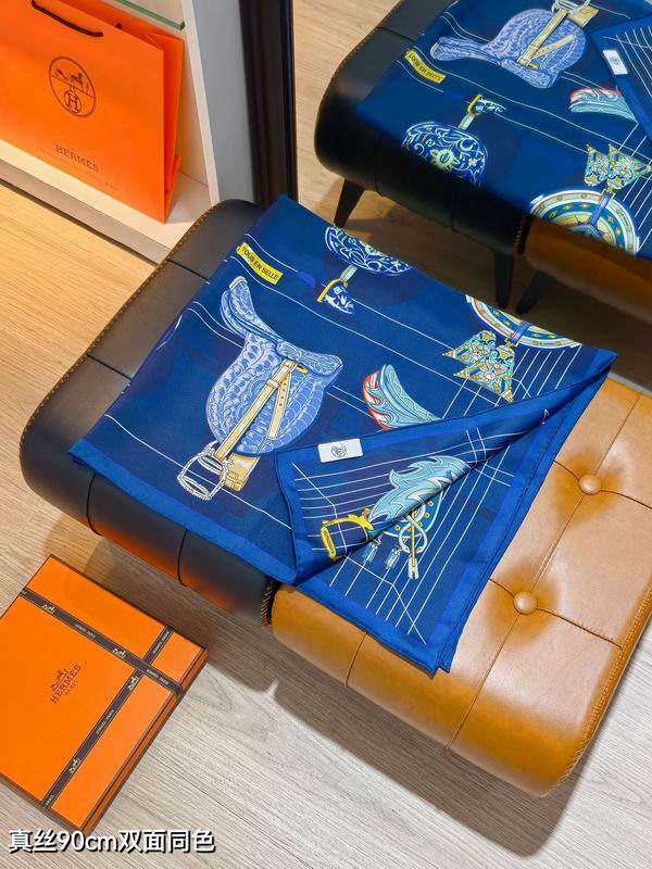 Hermes silk scarf 90X90cm E70 (6)