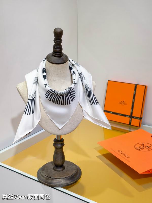 Hermes silk scarf 90X90cm E82 (18)