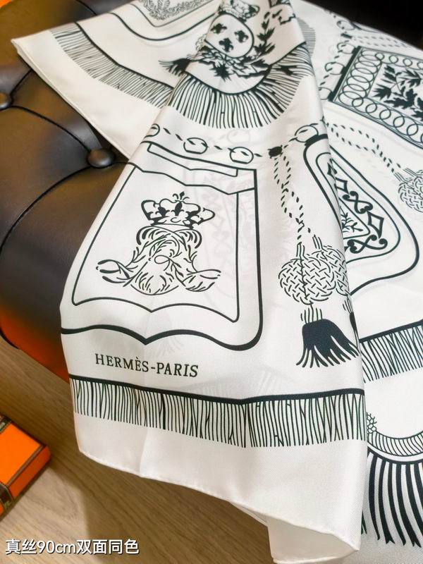 Hermes silk scarf 90X90cm E82 (21)