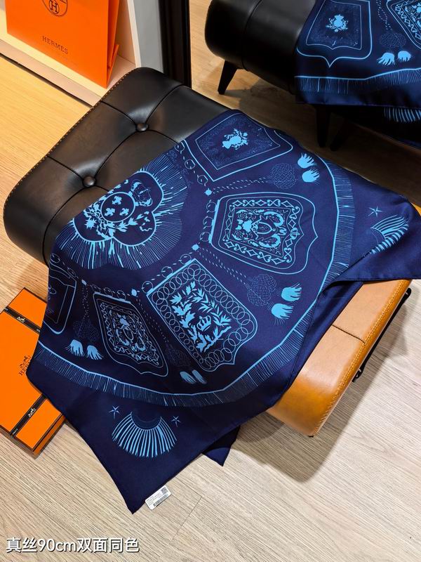 Hermes silk scarf 90X90cm E82 (6)