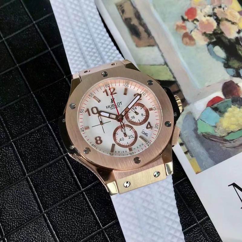 Hublot 43mm 135 (4)