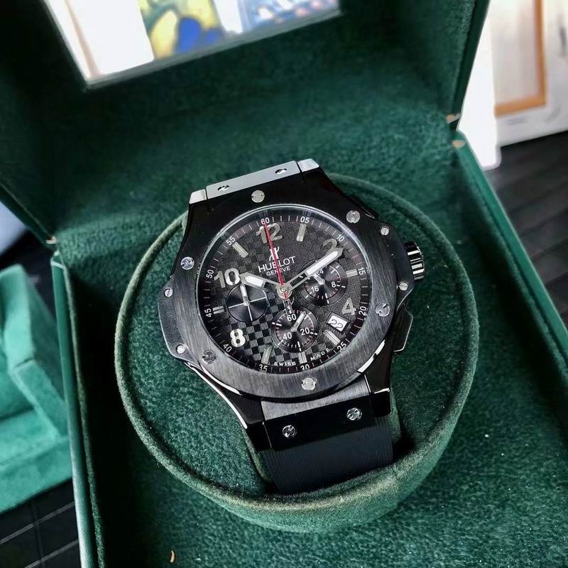 Hublot 43mm 135 (7)