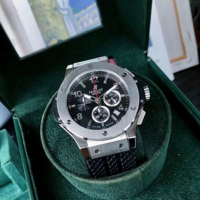 Hublot 43mm 135 (8)