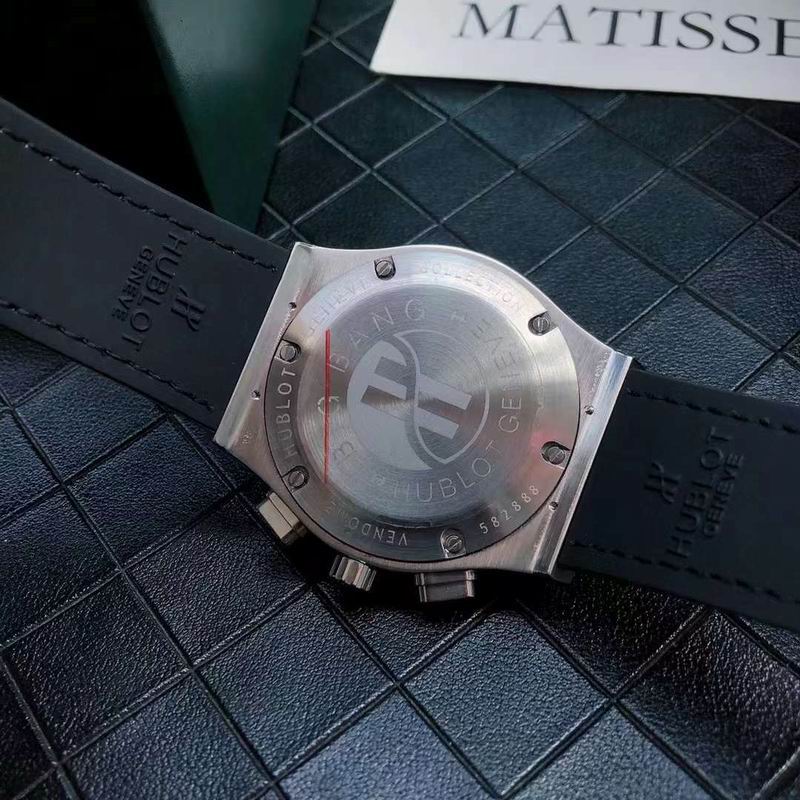 Hublot 43mm 137 (10)