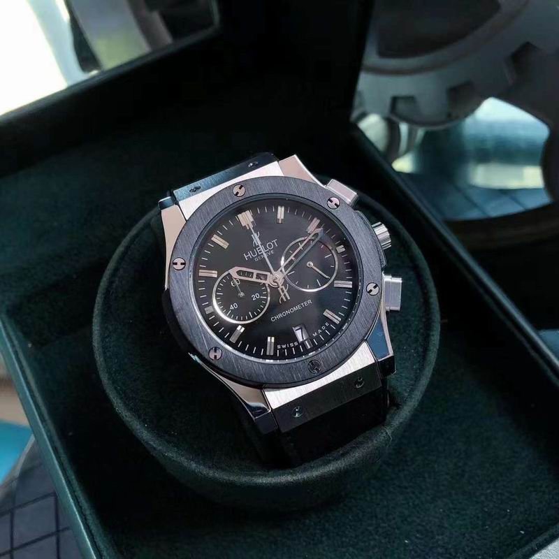 Hublot 43mm 137 (14)
