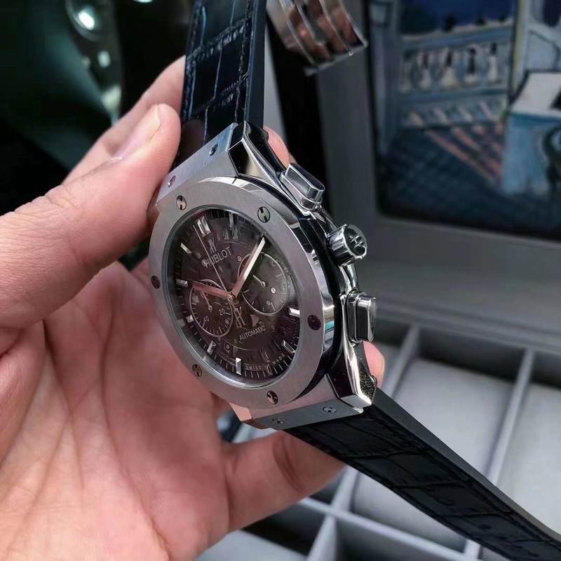 Hublot 43mm 137 (3)