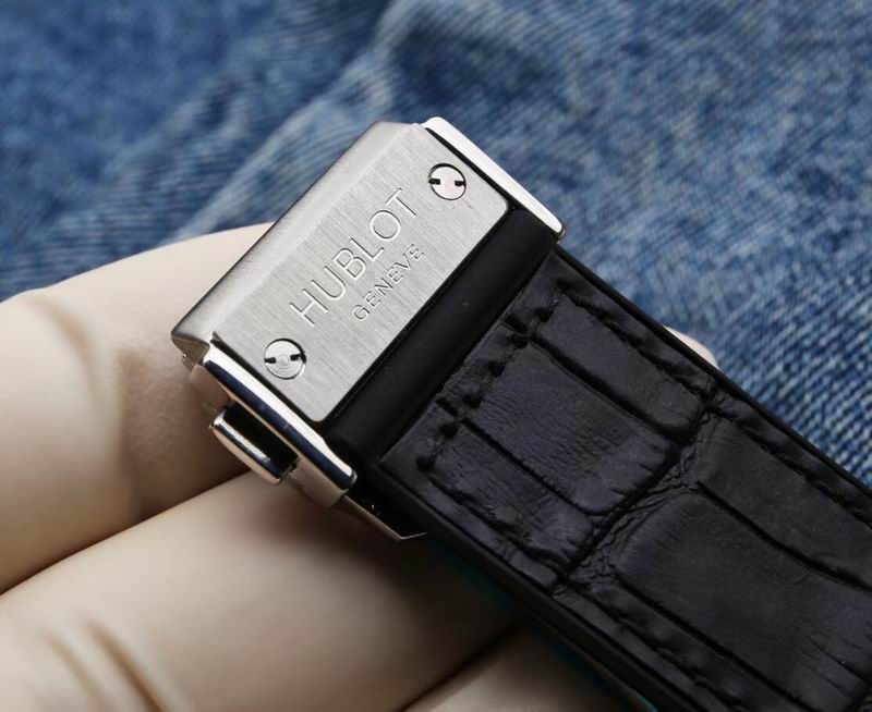 Hublot 45mm 22 (10)